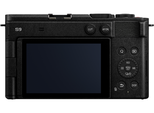 Panasonic Lumix S9 kit 18-40mm f/4.5-6.3 Jet black, 24.2 MP, Fullformat 