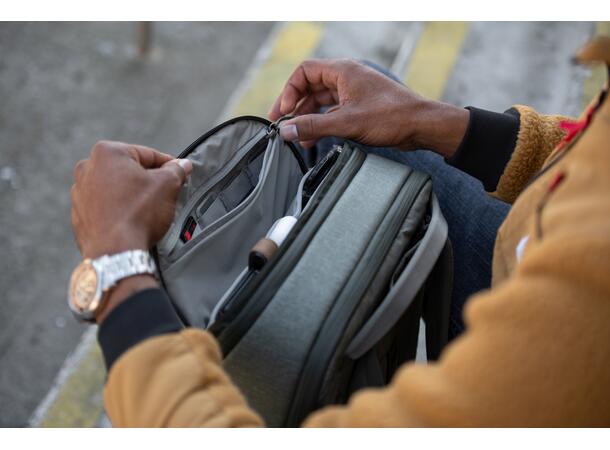 Peak Design Travel Backpack 30L Sage Kompakt og genial sekk til reise 