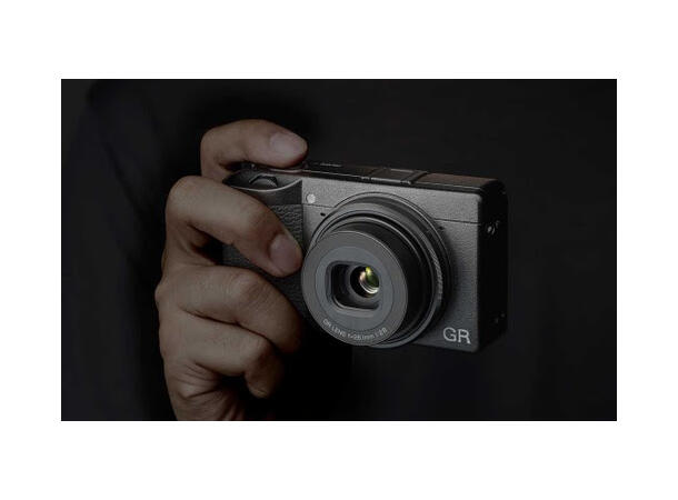 Ricoh GR IIIx Avansert kompaktkamera med god optikk 