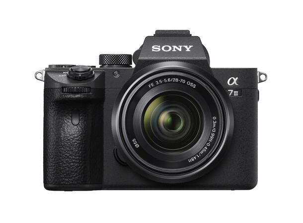 Sony A7 III m/ FE 28-70mm f/3.5-5.6 OSS Fullformat med rå kvalitet og ytelse