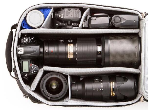 Think Tank Airport Commuter Kompakt håndbagasje med 15" PC-lomme 