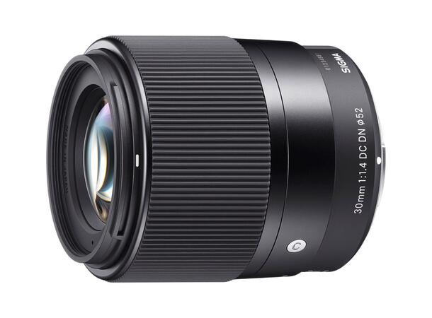 Sigma 30mm f/1.4 DC DN C MFT Kompakt og lyssterk normal for Micro 4/3 