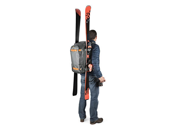 Lowepro Whistler BP 450 AW II GL En robust kameraryggsekk 