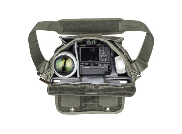 Think Tank Retrospective 10 V2.0 Pine Elegant, romslig skulderbag 