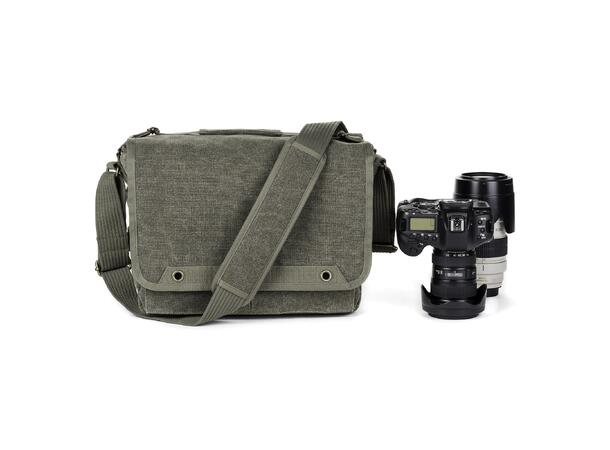 Think Tank Retrospective 30 V2.0 Pine Stilig fotobag med plass til store DSLR 