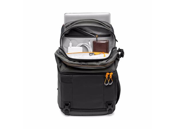 Lowepro Fastpack Pro BP 250 AW III Romslig sekk for deg på farten 