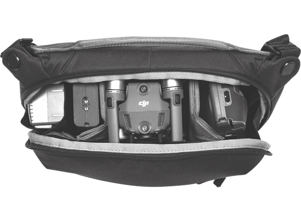 Peak Design Everyday Sling 6L V2 Black. Liten og smart slingbag 