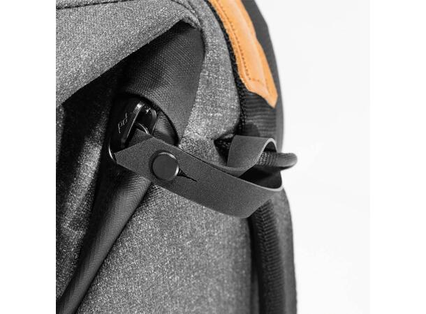 Peak Design Everyday Backpack 30L V2 Charcoal. Genial fotosekk