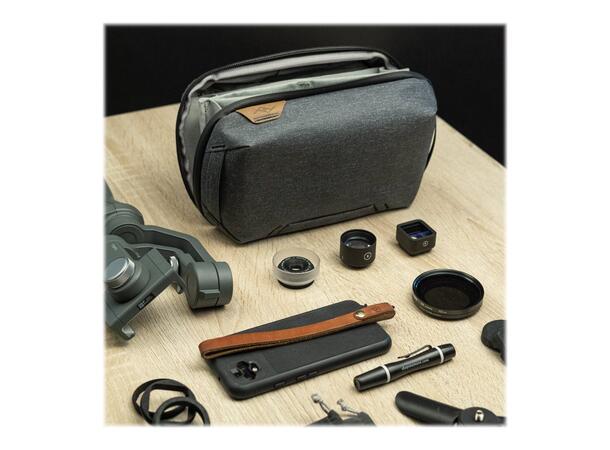 Peak Design Tech Pouch charcoal Smart organisering for småting 