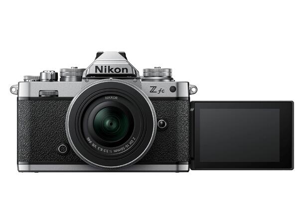 Nikon Z fc Kit med 16-50 f/3.5-6.3 SE VR Speilløs DX-format med 20,9MP, 4K, Wifi 